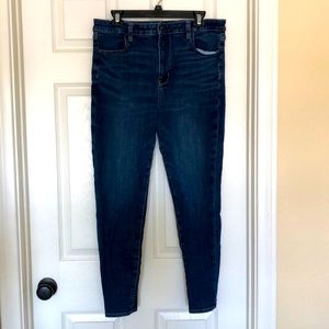 AEO American Eagle Super High Rise Jegging 16